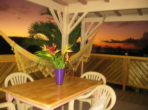 Caraïbes Cottages Le Jasmin vue mer a 500m de la plage